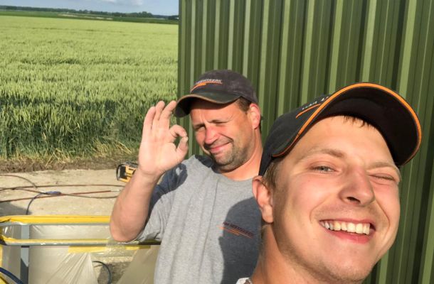 Recoating agricultural business premises Hoog Karspel